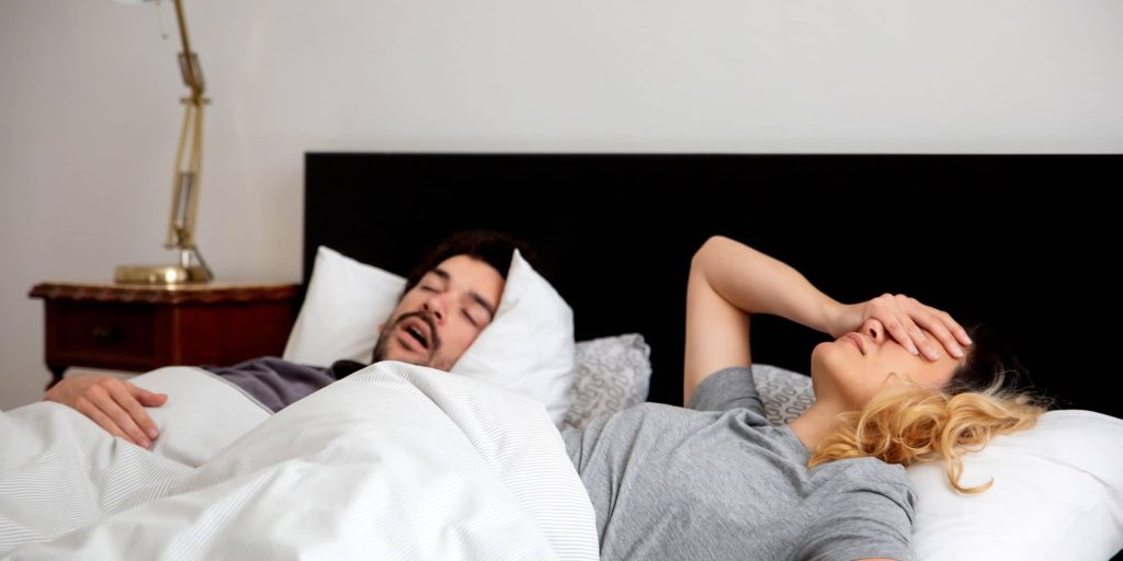 Man's snoring sound is disturbing his wife's sleep - How to naturally treat sleep apnea?